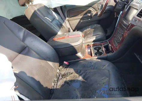 2011 Cadillac Escalade Luxury from USA, damaged, VIN 1GYS4BEFXBR321641